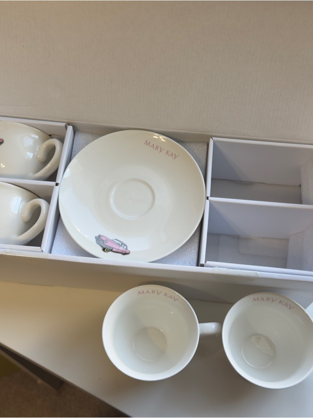 Mary Kay Branded Set of 4 Cups and Saucers with Pink Cadillac - Set #1 - Picture 5 of 10